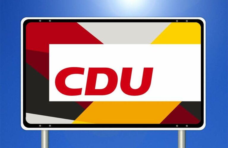 Cdu-Stadtverordnetenfraktion Fordert Beschluss-Controlling