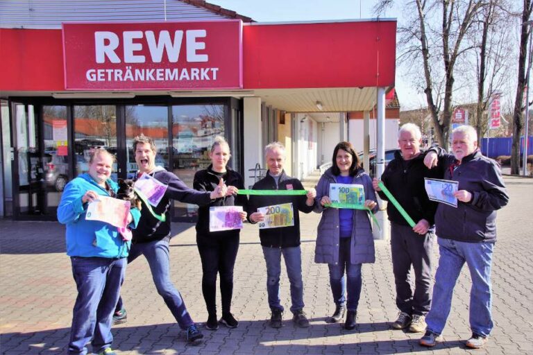 Rewe – Getränkemarkt Schöneck: Tolle Spende Für Hanauer Kinderhospiz: 1330 Euro Übergeben