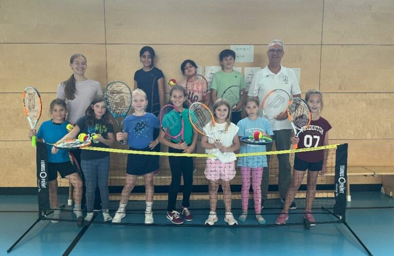 Tennis Ag An Der Albert-Schweitzer-Schule
