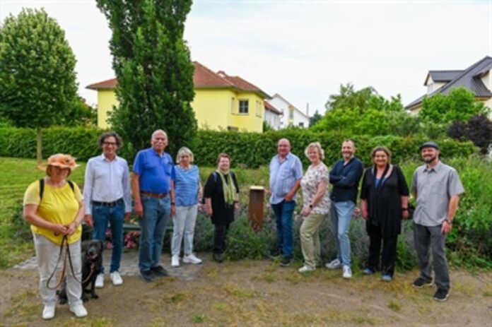 Wiederbelebung literarischer Denkmäler