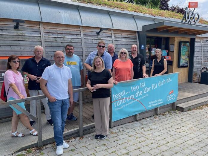 CDU feiert erfolgreiche Sonntagsöffnung des Tegut-Teo-Markts in Oberdorfelden