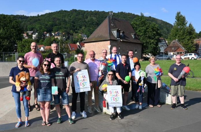 Schulranzenfest auf der Müllerwiese - Familienevent zum Schulstart mit buntem Programm