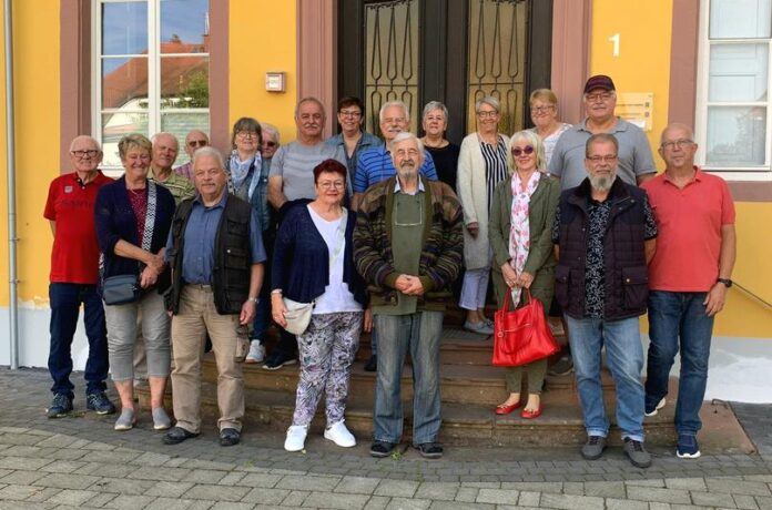 Büdesheimer Alt-Brandschützer auf Historien-Ausflug