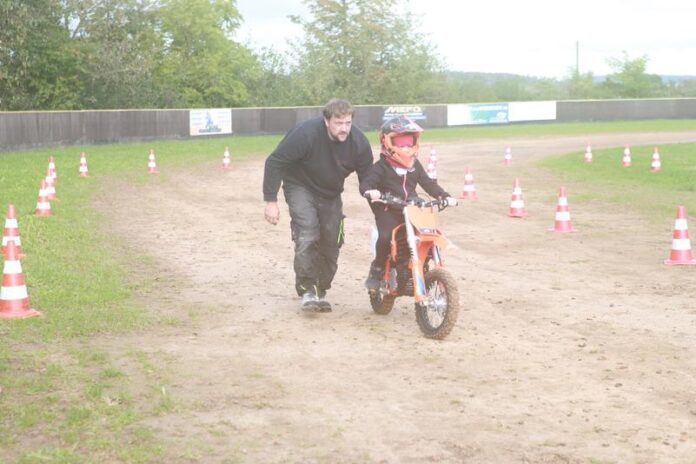 Motorrad-Schnuppertraining für Kids beim MSC Neuenhasslau-Rodenbach