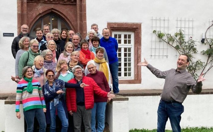 Das Adventssingen mit dem Nidderauer Ave-Eva-Chor