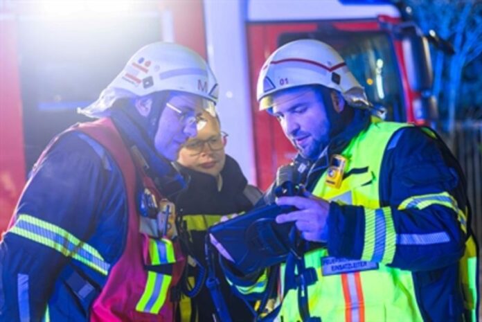 „Großbrand“ im leerstehenden Maintalbad simuliert