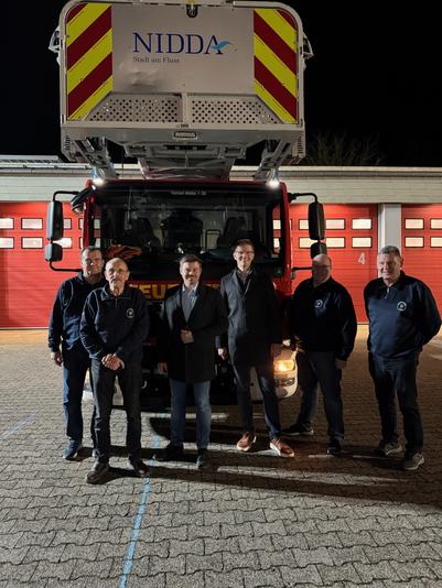 Respekt vor Einsatzkräften: Landtagsabgeordneter Appel & CDU-Bundestagskandidat Pauls zu Besuch bei Übungsstunde der Jugendfeuerwehr Nidda
