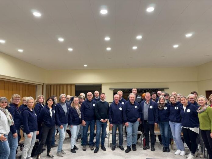Landtagsabgeordneter Appel zu Chorbesuch in Wächtersbach-Weilers: 500 € für den Just Friends Chor and More
