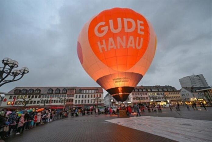 Mit dem neuen Hanauer Heißluftballon hoch hinaus