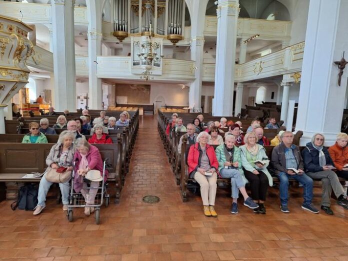 Hasselrother Senioren auf den Spuren von Goethe und Schiller in Weimar