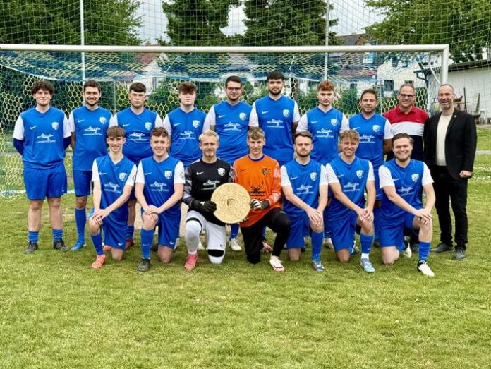 SKG Erbstadt feiert ersten Meistertitel der Vereinsgeschichte - Bürgermeister Bär gratuliert