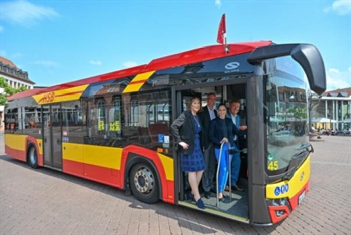 Hanauer Straßenbahn GmbH (HSB) rüstet Busflotte mit kontaktlosen Bezahlsystemen aus