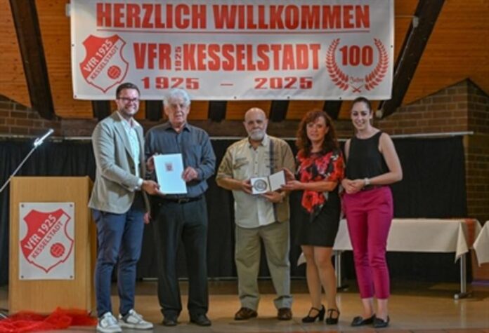 100 Jahre VfR 1925 Kesselstadt: „Ein Eckpfeiler des Hanauer Sports“50 Jahre Deutsche Märchenstraße, 40 Jahre Märchenbrunnen und 40 Jahre Steinauer Gästeführer.
