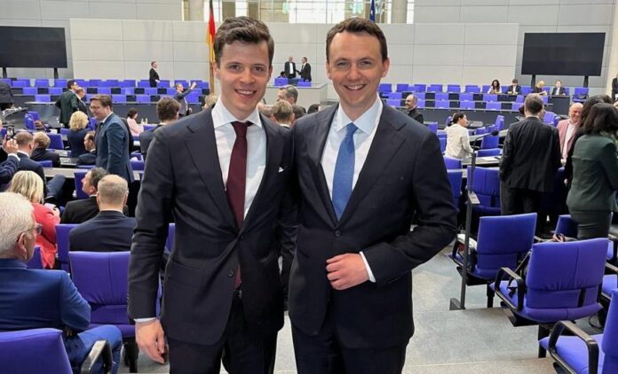 Für Jugendmedienworkshop im Deutschen Bundestag bewerben