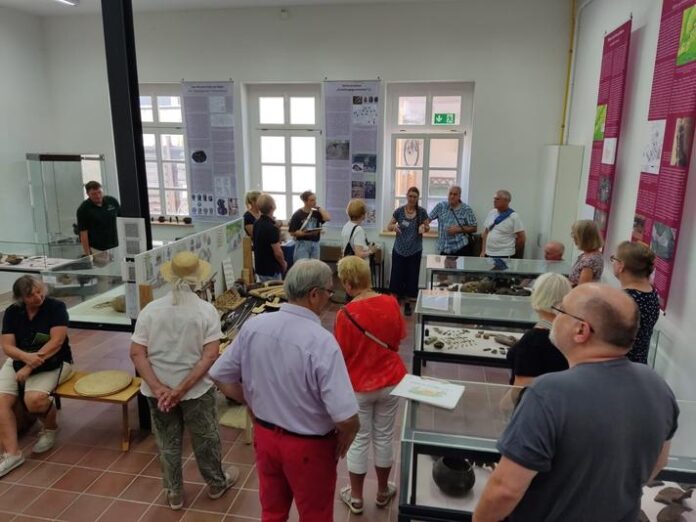 Mittelburgfest verbindet