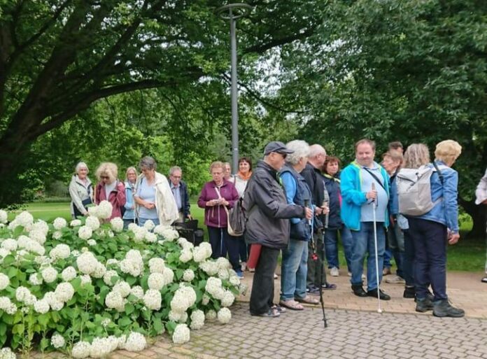 Kultur- und Wanderwoche des Blinden- und Sehbehindertenbundes Hessen e.V. inder Lüneburger Heide