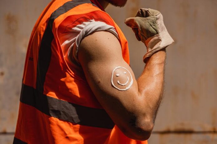 Bei Sommer-Jobs unter freiem Himmel im Main-Kinzig-Kreis: Chefs sollen für Wasser- und Sonnencreme-Flatrate sorgen