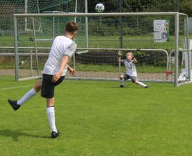 25 pm fussball camp e5aa8ce3b86a145edaa6e9189e9217d8