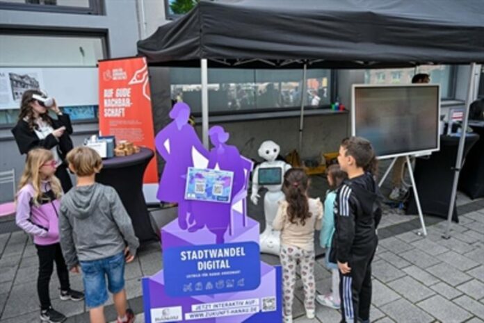 „Stadtwandel.digital“: Sich bei Familienfest-Atmosphäre über das digitale Hanau austauschen