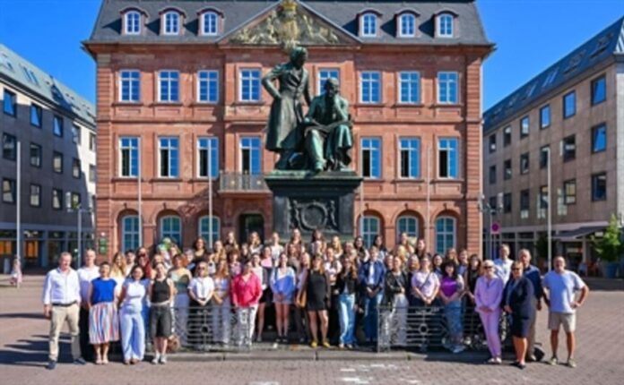 So viele Studierende wie noch nie: BGBA startet mit Rekordjahrgang ins neue Wintersemester