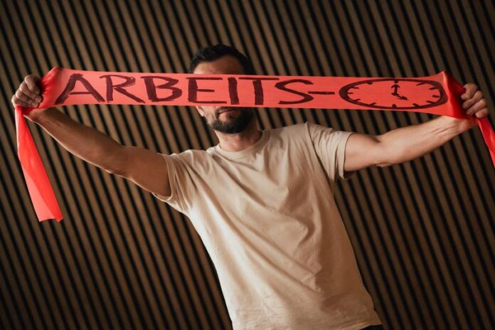 Main-Kinzig-Kreis schiebt 4,9 Mio. Überstunden – viele zum Nulltarif