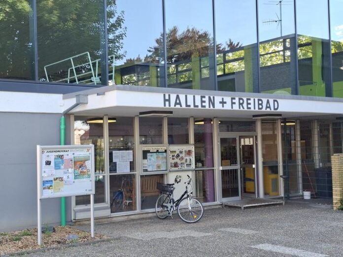 Bruchköbeler Kooperation bekennt sich klar zum Erhalt des Schwimmbads