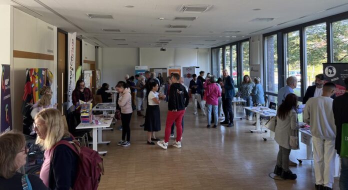 281-Demokratiekonferenz-PfD-51c5a624ab91052933d9d9176e8a1220 Menschenfeindliche Tendenzen nehmen zu