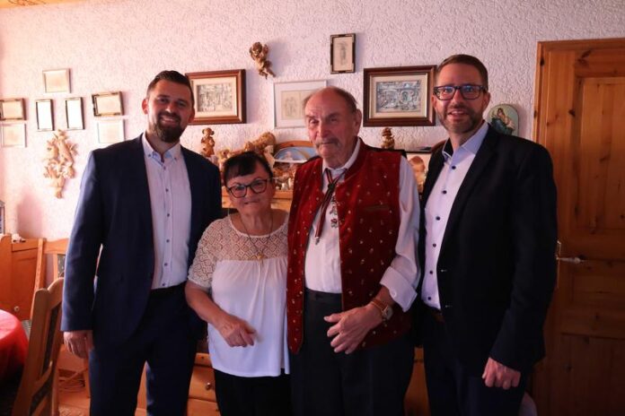 Seit 65 Jahren verheiratet: Brigitte und Peter Bodeutsch aus Sinntal-Züntersbach