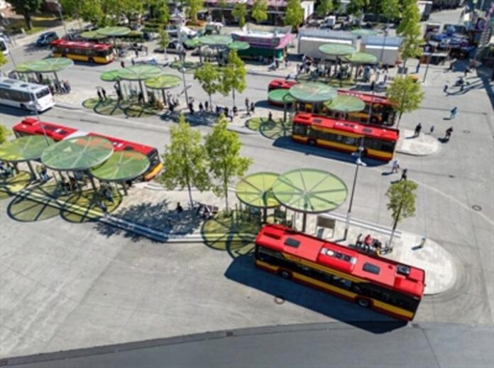 Umleitung und Extra-Busse: HSB bewegt die Menschen zum Bürgerfest