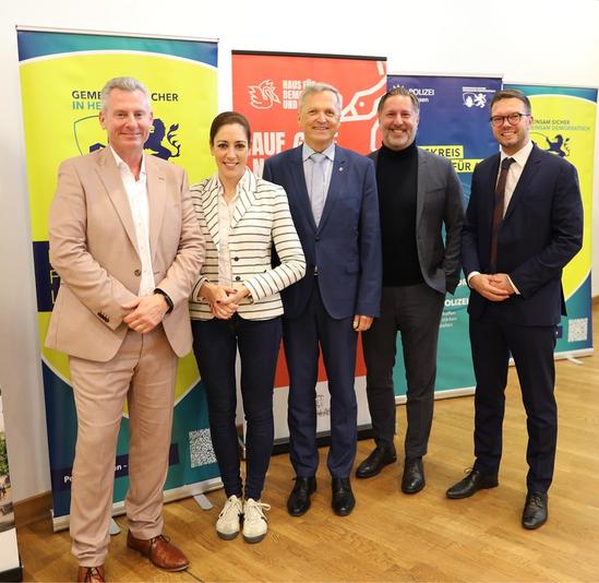 Interkultureller Abend des Polizeipräsidiums Südosthessen und der Stadt Hanau Gemeinsam für Vielfalt und Sicherheit – Interkultureller Abend in Hanau setzt starkes Zeichen