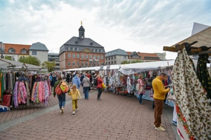 Noch einmal draußen bummeln, stöbern, genießen