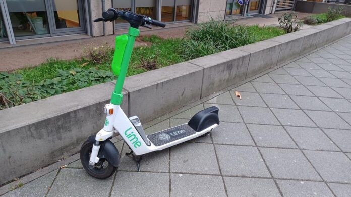 Einladung zur Clubveranstaltung: Verkehrsregeln für E-Scooter Referent ist der ACE Vertrauensanwalt Dr. Schneider aus Hanau