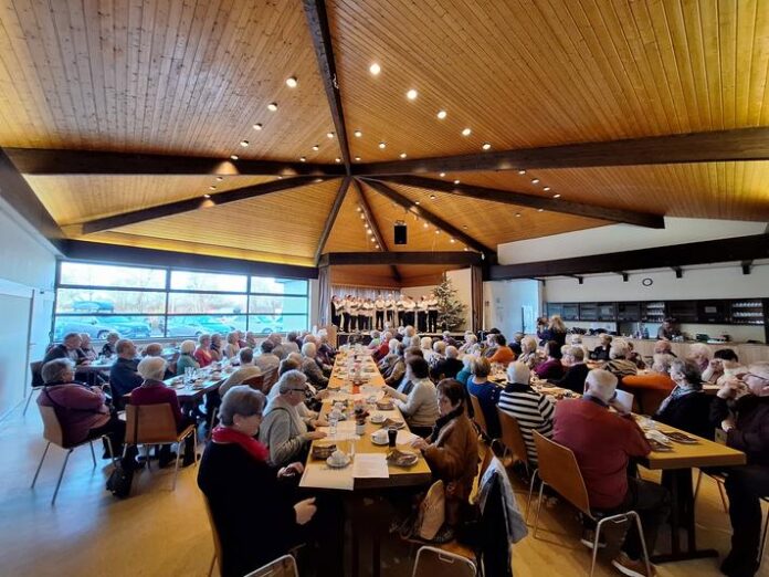 Foto-fuer-Seniorenadvent-2025-5641d94ab3f560a5a1bac1172d05078a Seniorenadvent am 07.12.2025 der Gemeinde Hasselroth in Zusammenarbeit mit dem Gemischten Chor Niedermittlau