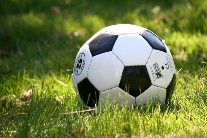 Erneuter Spielabbruch: Fußballspiel endete mit Auseinandersetzung zwischen Spielern
