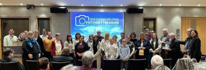 Sieger des Fotowettbewerbs im Stadthaus prämiert