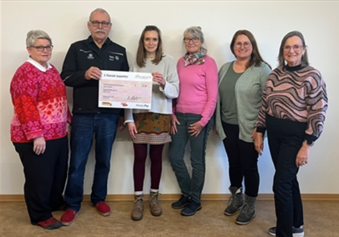 565 Euro für die Kinderbescherung der Maintaler Tafel