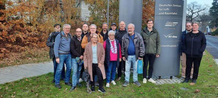 Technik hautnah erlebt Wächtersbacher Funkamateure zu Gast beim DLR in Braunschweig