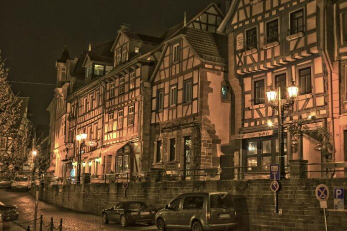 „Dunkle Tage – raue Nächte“