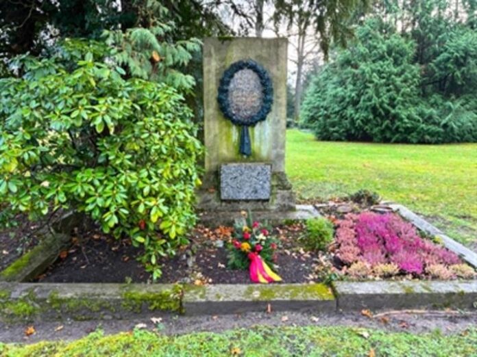 Ehrengrab für bedeutenden Wissenschaftler: Stadt Hanau würdigt Dr. Richard Küch