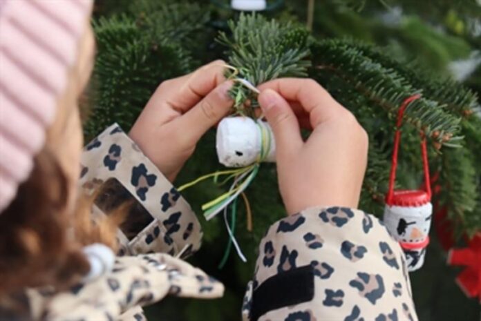 Kita Ahornweg-Kinder sorgen für Weihnachtszauber