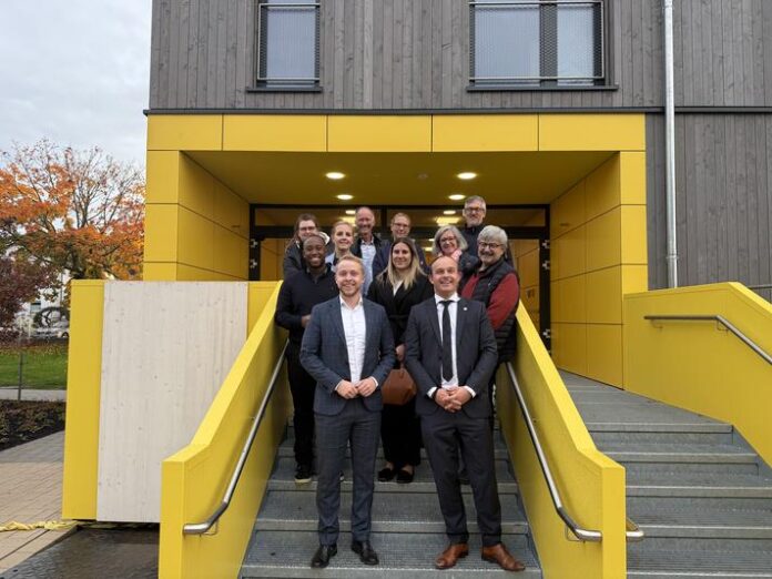 CDU-Kreistagsfraktion überzeugt sich von der Modulbauweise an Schulen