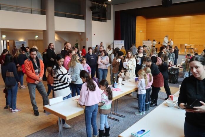 „Hands on“: Vielfältige Entdeckungen zum Mitmachen rund ums Thema „Vom Korn zum Brot“