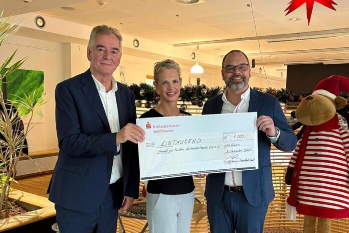 TV Gelnhausen unterstützt Krankenhaus-Förderverein beim Kauf eines Lungenfunktionsgeräts