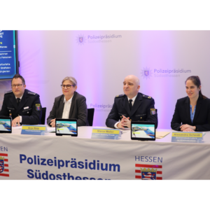 04 zugplakette 2026 marstall.pdf 4 2