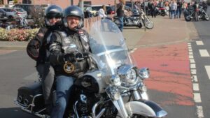 01 biker in fahrt 1 1d8736a98077b853b0f9ecb2975b2c7a mkk 950x534