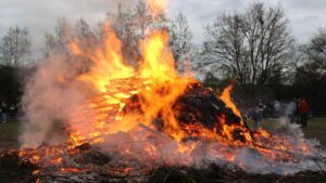 04 osterfeuer nr 2026 66b590668d697e674948027c97ed68af mkk 950x534