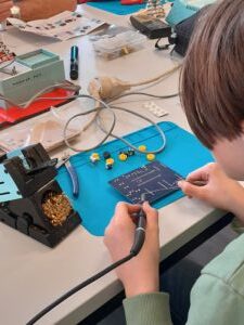 20250322 150042 1 e6f093150984723fd14e862dd198851f mkk 300x225 rotated 20250322 150042 1 e6f093150984723fd14e862dd198851f mkk 300x225 rotated