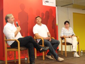 211 awo diskussionsrunde 0d0af7da2e80b80f86d29c5c3c1a096c mkk