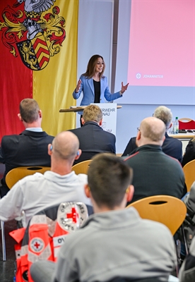 313751v 28a52644ac9071d9dbd77b2359eb3bb9