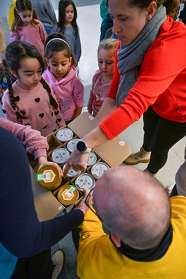 313777v 2018c0a6aa53757a2ee28436bd0dd72b